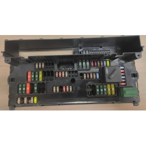 CAIXA DE FUSIVEIS BMW X3 2013 9259467 (USADO)