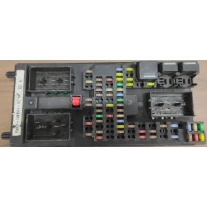 CAIXA DE FUSIVEIS LAND ROVER DISCOVERY SPORT FK12-14F041-AC (USADO)