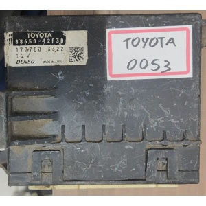 MODULO AR CONDICIONADO TOYOTA COROLLA 88650-12F30 (USADO)