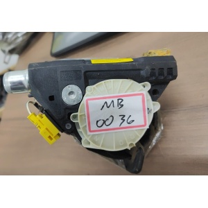 CINTO COM AIRBAG MB C180 DIREITO (USADO)